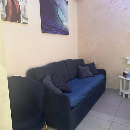 Anya Luxury Napoli